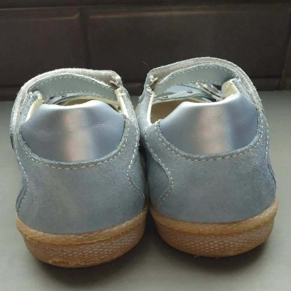 SIZE 27. Primigi Sky effects system Mary Jane suede shoes.